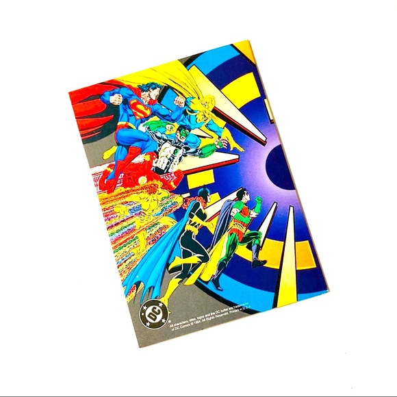 Small DC Comics Collector’s Card - Picture 4 of 7